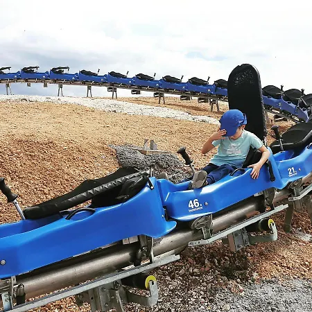 A408 Olimpiska Kuca * Jahorina